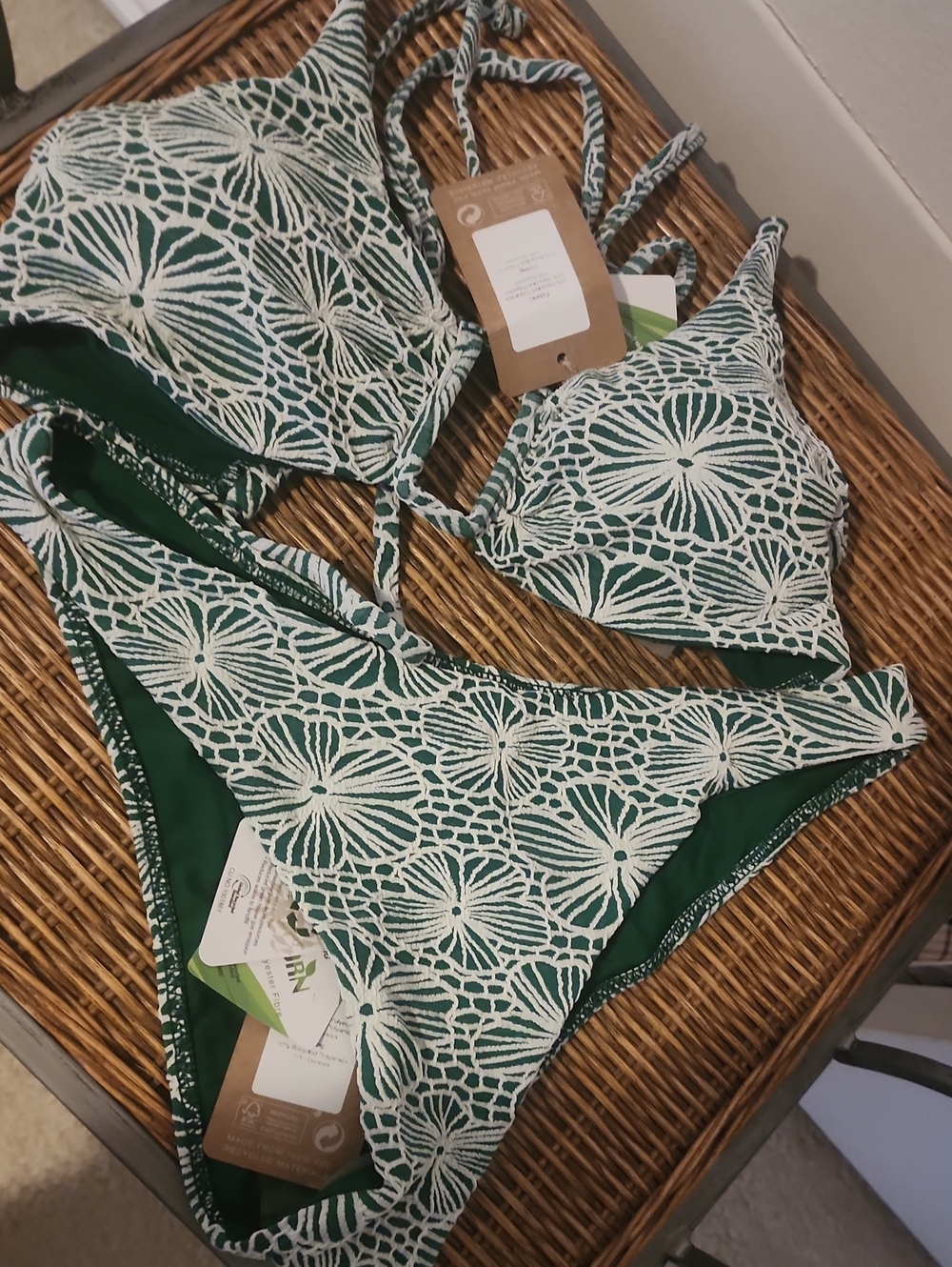 Berlook U-Ring Bikini GREEN & white NWT